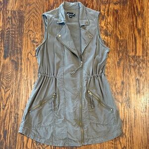 Women's Army Green Sleeveless Tunic Vest